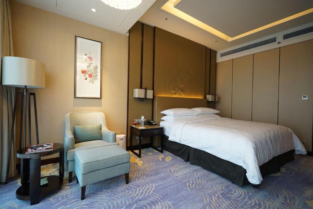 Shangri-la Yiwu - Close To Yiwu International Trade Market 5*